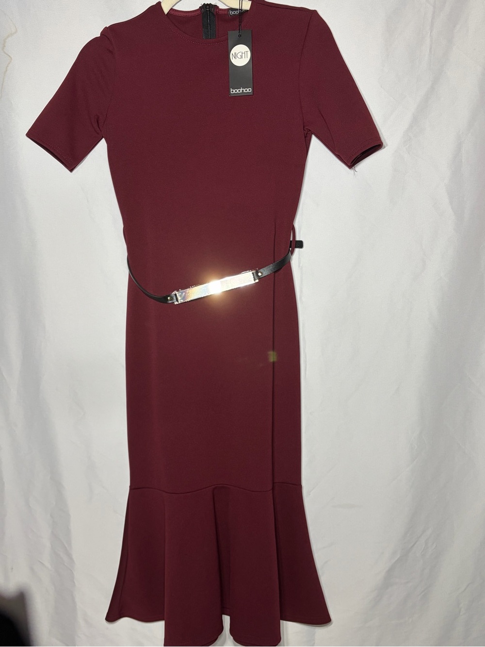 Boohoo Night Women's 6 Burgundy Short Sleeve Belted Flare Hem Midi Dress